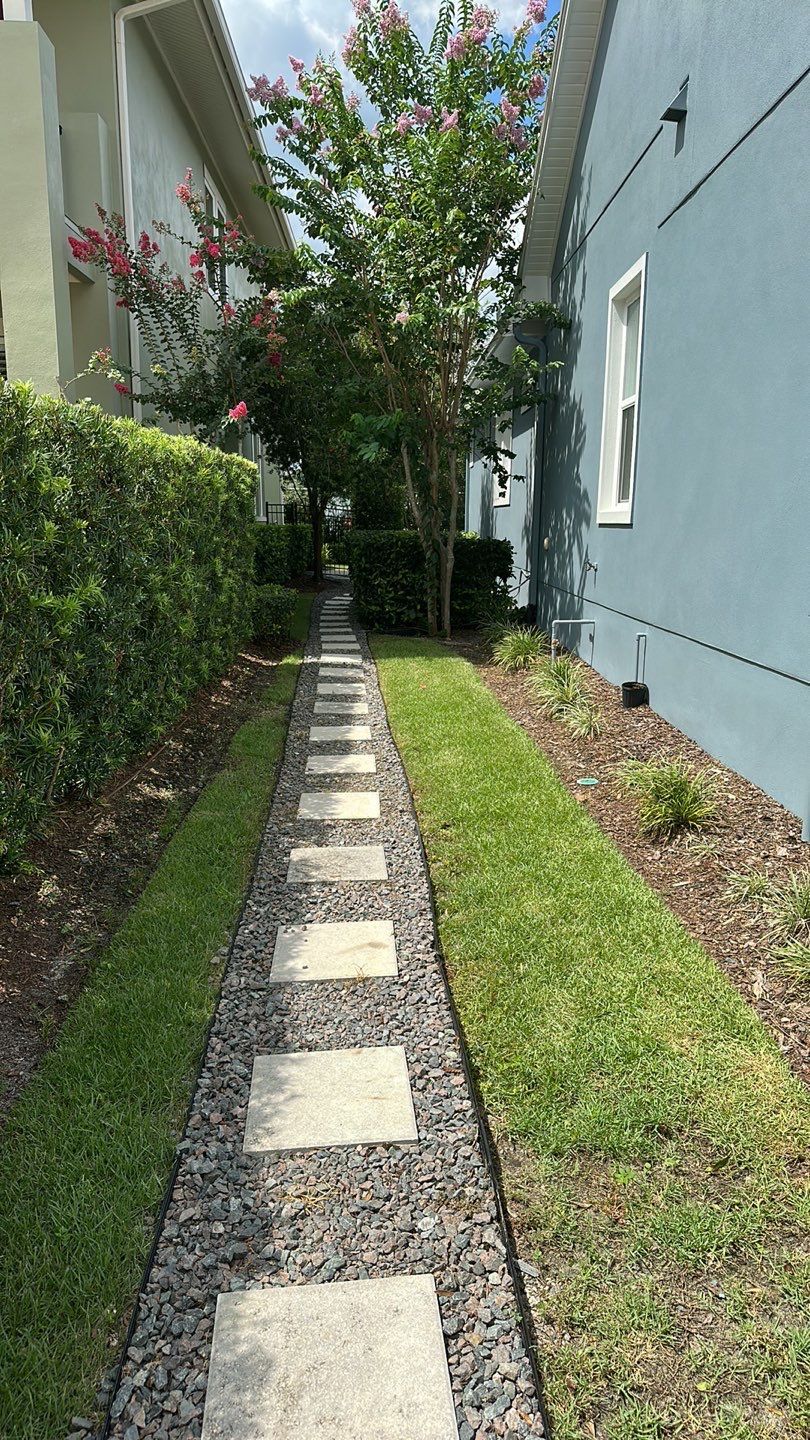 Stepping stone side yard path in Orlando FL